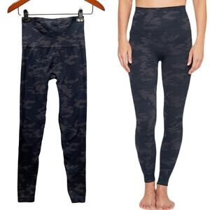 Spanx Size M Seamless Black Camo Leggings Pants Full Length Slimming Stretch